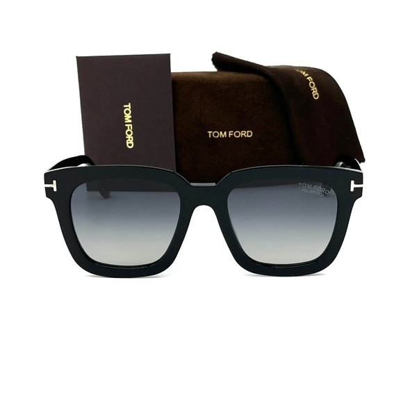 Authentic New - Tom Ford SARI FT0690 01D Black / Gray Polarized 52mm  Sunglasses - Picture 5 of 9